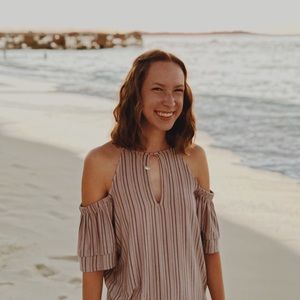 Meet your Posher, Ellie